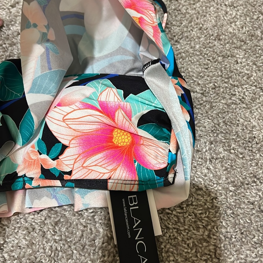NWT $83 La Blanca Tropical Bandeau Bikini Swim Swimsuit Top 4 XS Black Floral - Picture 10 of 16